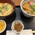 四国うどん - 料理写真: