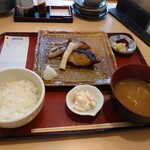 魚琴 - 銀鱈西京焼き定食  ¥1,390