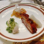 筑紫樓 - 