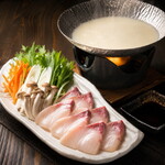 新和食料理・創作居酒屋 七つの月の夢 - ブリしゃぶ豆乳鍋