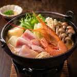 新和食料理・創作居酒屋 七つの月の夢 - 味噌ちゃんこ鍋