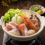 新和食料理・創作居酒屋 七つの月の夢 - ななつき鍋(寄せ鍋)
