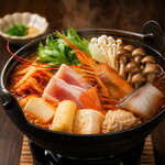 新和食料理・創作居酒屋 七つの月の夢 - キムチチゲ鍋