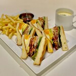 STAR JEWELRY CAFE & Chocolatier - 