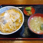 小千谷そば角屋 - 肉丼　1100円