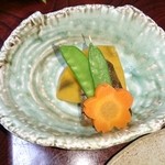 民宿まぐさ - 煮物。少し甘めの優しいお味♪