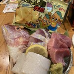 海鮮うまいもんや 浜海道 - 刺身3種盛り1,200円 いとより、イカ、よこわマグロ