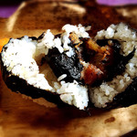 小松 弥助 - 弥次喜多 (お土産のおにぎり) おにぎりの中