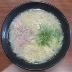 博多ラーメン はかたや - 料理写真:ラーメン      290円（税込）