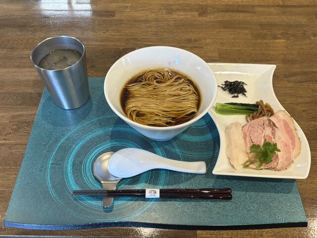 Noodle Dishes 粋蓮華 （ヌードル ディッシーズ スイレンカ） - 焼津