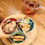 はらぺこ飯店 - 