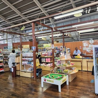 トロッコ嵯峨野駅 スナックコーナー_2