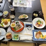 活魚料理 味一休 - 