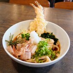 地粉うどん わだち草 - 