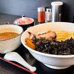 燕三条 中華そば 鬼にぼ - 破壊力を隠し持つ…大人しいビジュアル