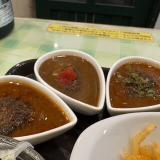 カレースタンド PLUCK_1