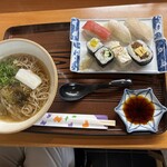 みくに寿司 - 料理写真:寿司定食（昆布そば）