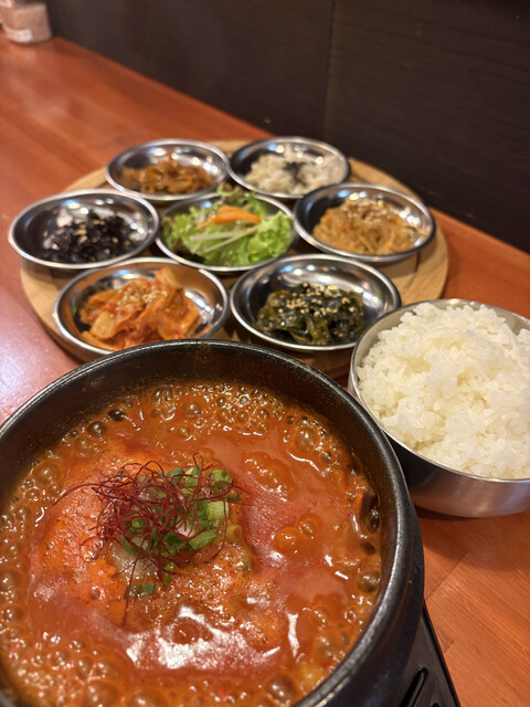 韓国料理専門店 済州島テールスープ 上田店