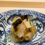 364662791 - ① 虎魚煎り酒和え、皮+内臓（肝、胃袋、卵巣）湯引き、虎魚出汁の煮凝りかけ