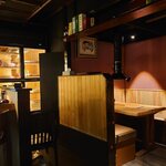 一新 - モダンな雰囲気の店内です