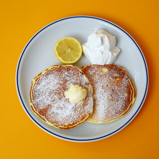 Ron Herman cafe_2