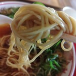 ラーメン魁力屋 - 麺リフト