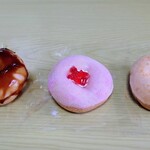 ミスタードーナツ - 料理写真:みたらし・いちご・きなこ