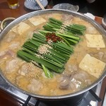 博多もつ鍋と鉄板もつ焼 たじまや - 