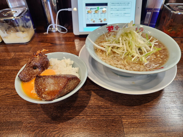 世界はそれを葱と呼ぶんだぜ - 西上田/ラーメン | 食べログ