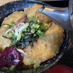 博多若鳥 - お出汁がとり天の衣にじんわりと染み込み、さっぱりとした味わいを楽しめました。