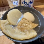 屋台 ぴょん吉 - おでん（角天、大根、たまご、厚揚げ）