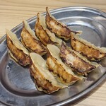 餃子のかっちゃん - 先出し 餃子