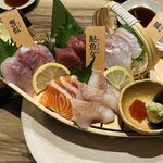 三陸鮮魚と炭焼牛たん かっこ - 