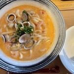 和ぱすた ぽぽらまーま - 料理写真:【東京クリームうどん 海の幸トマトクリーム】