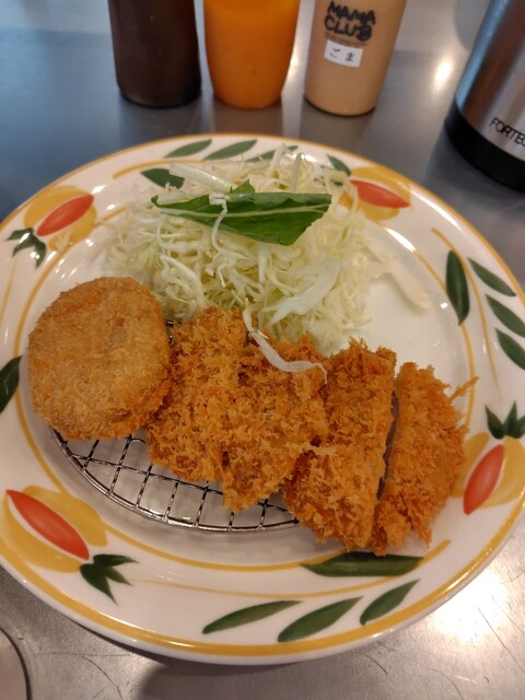 Seigi no Tonkatsu to Curry 1 gouten - Sannomiya Hanadokeimae