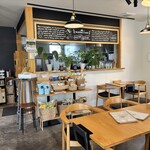 ELOISE's Cafe - 
