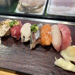 立ち寿司横丁 - 
