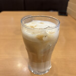 ガスト - ドリンク写真:ドリンクバー(アイスカプチーノ)
