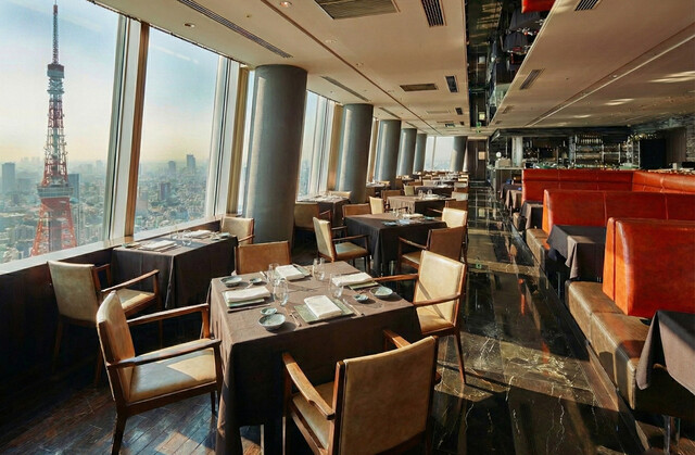 Seating : XEX ATAGO GREEN HILLS / Salvatore Cuomo Bros. - Onarimon