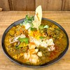 ムムムカリー - 料理写真:本日の2種盛りカリー 
小松菜サグチキン、野菜と炒り卵のカリー