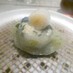 熱香森 - ワカメと小柱の蒸し餃子