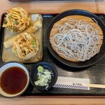 越戸そば - 料理写真: