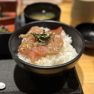 海鮮居酒屋 羽田市場_1