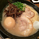 元祖 麺屋原宿 - 白とんこつラーメン