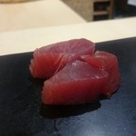 鮨 はしもと - 鰹塩〆。