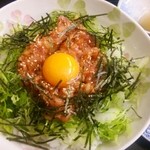 倉 - マグロのタルタル丼