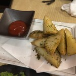 居酒屋鳥のぶ - ポテトフライ