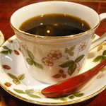 カフェロイヤル - セットのコーヒー　カップはウエッジウッド