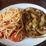 やさい家おかだ - ハンバーグのミートパスタとカレーのパスタ