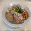 らぁ麺 ひなた - 特撰煮干し・特製よくばり麺（チャーシュー、肉・海老ワンタン、半熟玉子）　1380円